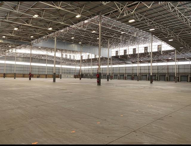 10,548M² FACTORY TO LET IN PAROW INDUSTRIAL